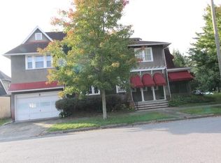 9 Mortimer Pl, Huntington, WV 25701