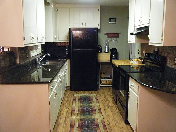 4th image of 808 Colorado St NW