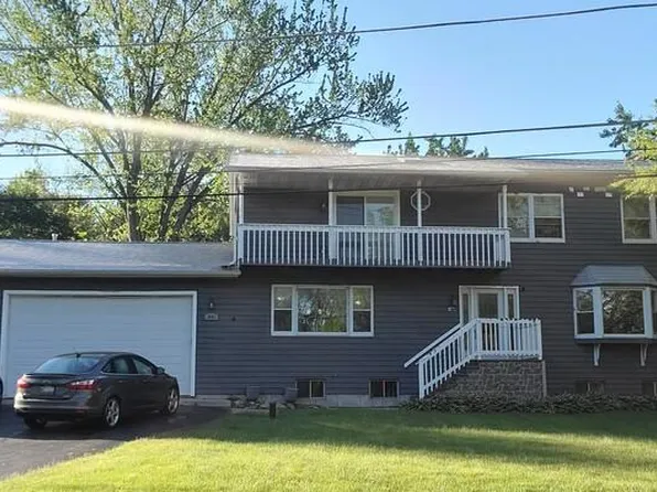 1001 West Dr, South Elgin, IL 60177