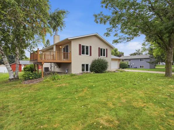 2704 13th Ave NW, Willmar, MN 56201