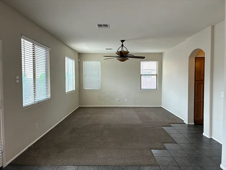 2217 W Steed Rdg — Photo 16