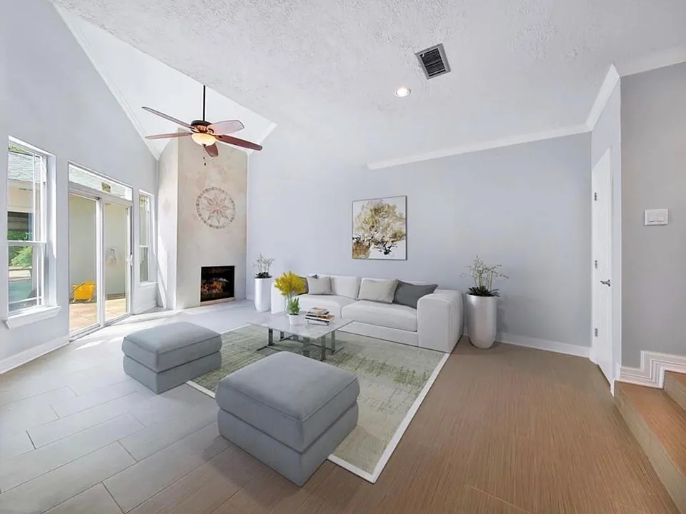 652 N Eldridge Pkwy