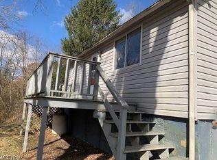 56441 Buckeye Run Rd, Martins Ferry, OH 43935