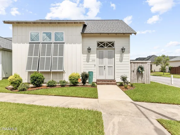 305 Bourdette Dr, Lafayette, LA 70507