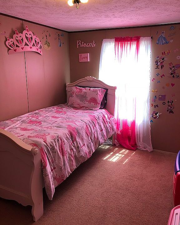 2208 Kirby Rd TRLR 181, Milton, WV 25541 Zillow