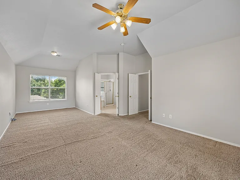3702 Senada Trl — Photo 14