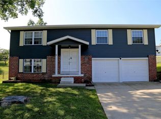 2864 Gettysburg Estates Dr, Saint Louis, MO
