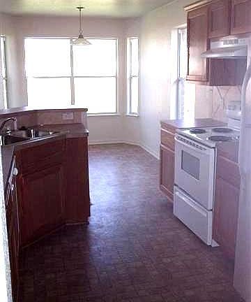 2nd image of 509 Redbud Dr