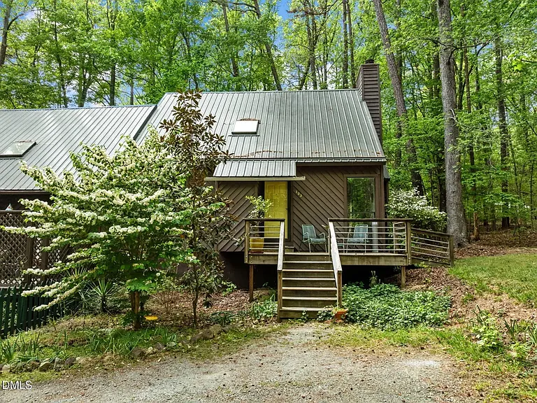 103 Hidden Valley Dr — Photo 1