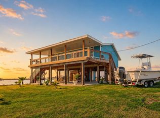 154 Poop Deck Ln, Freeport, TX 77541