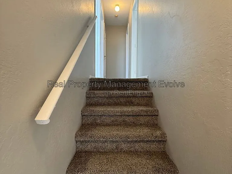 3725 E Taro Ln — Photo 14