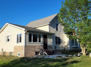 25901 Hickory Creek Ln, New Hudson, MI 48165