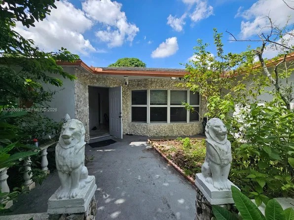 830 SW 50th Ave, Pompano Beach, FL 33068