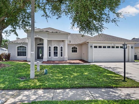 2nd image of 3350 Countryside View Dr