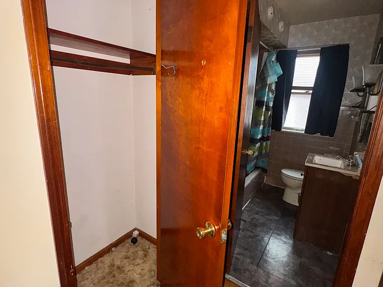 5121 Cato St — Photo 6
