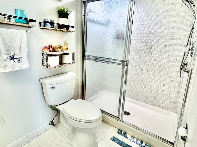 5220 Brittany Dr S #607 — Photo 13