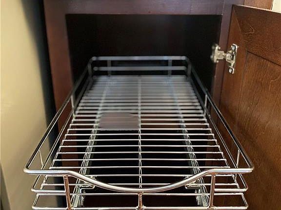 4th image of 901 Abernathy Rd APT 6180