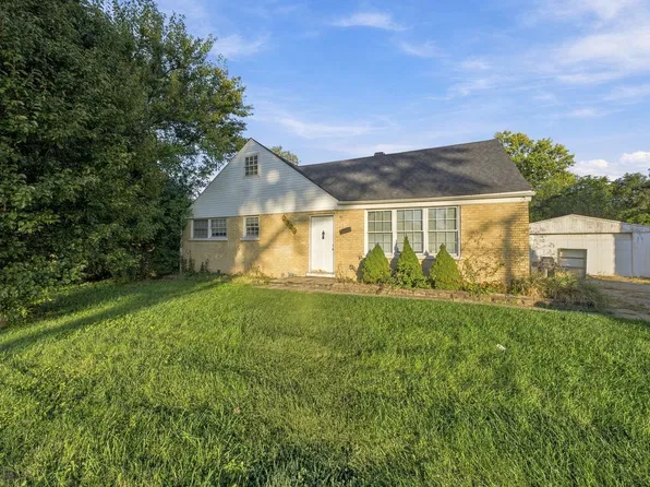 2329 Scott St, Melrose Park, IL 60164