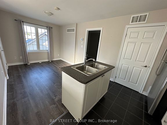 5th image of 21 Duncan Rd