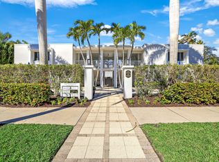 175 5th Ave S #107, Naples, FL 34102