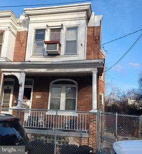 1177 Chase St, Camden, NJ, 08104