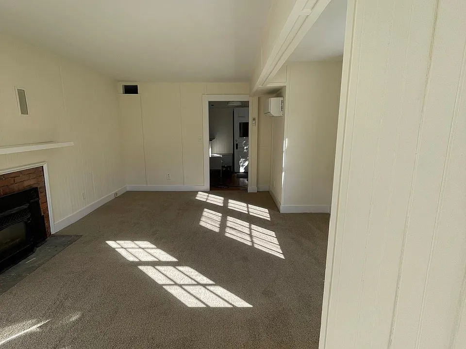 Living room from the other end.