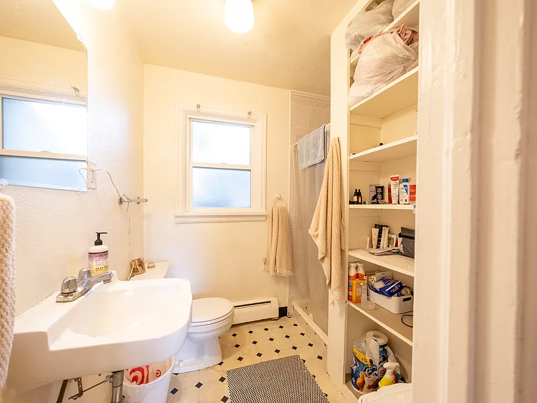 405.5 E Cleveland St — Photo 13
