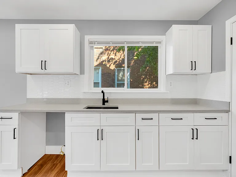 9973 E Outer Dr — Photo 14