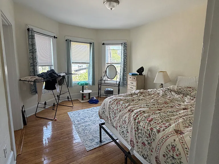 4 Watson St #2L — Photo 1