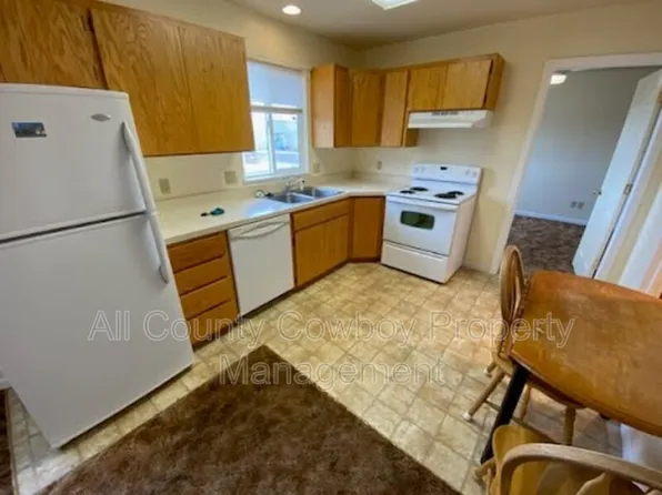 509 E Curtis St, Laramie, WY