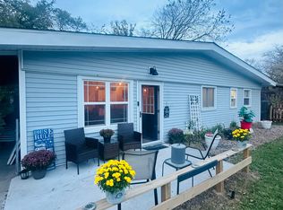 636 E 47th Pl, Gary, IN 46409