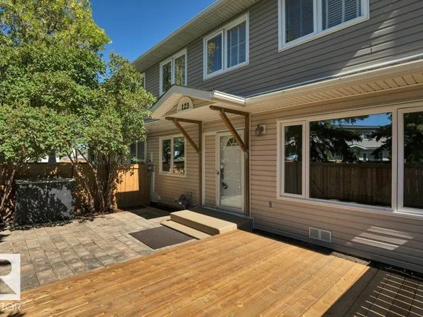 123 Telford Ct, Leduc, AB T9E 5M4
