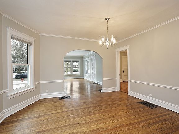 4th image of 1121 Grant St #1