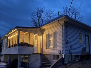 312 W 9th Street Ter, Carrollton, MO 64633