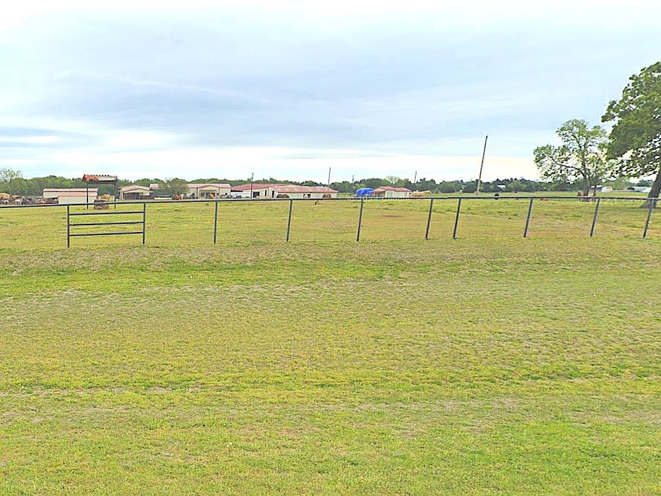 2nd image of Highway 377