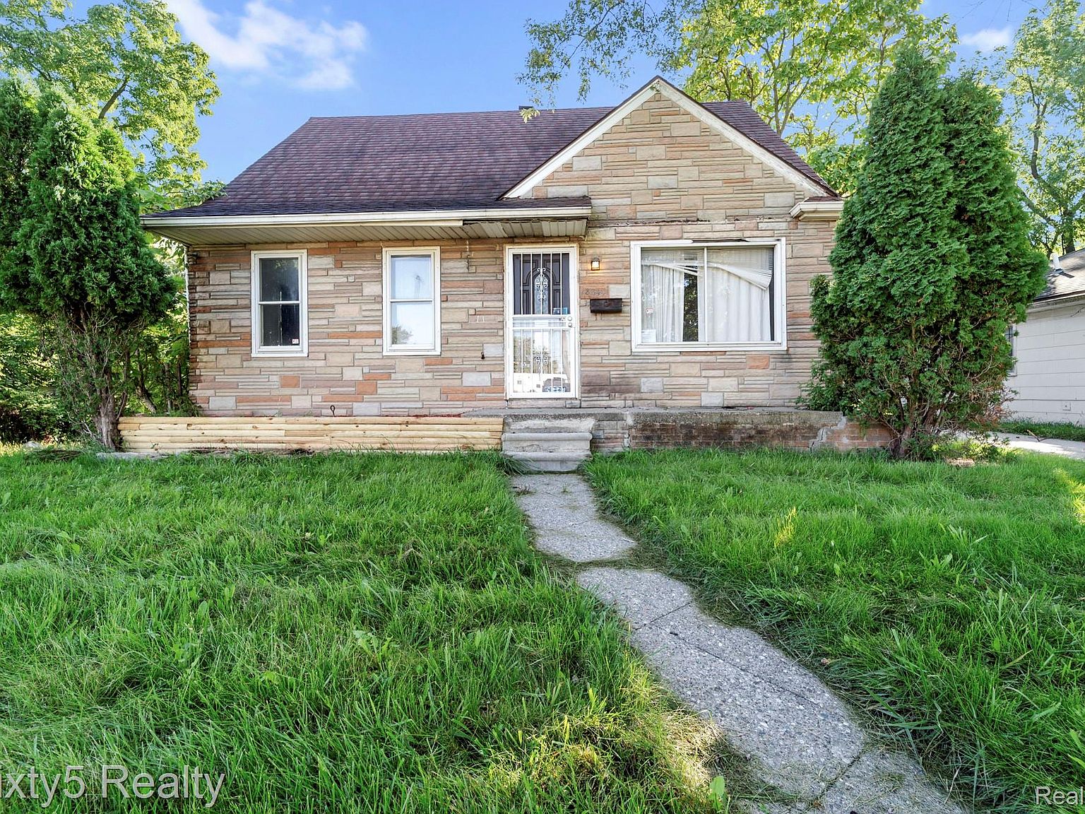 18344 Shiawassee Dr, Detroit, MI 48219 | MLS #20261076462 | Zillow