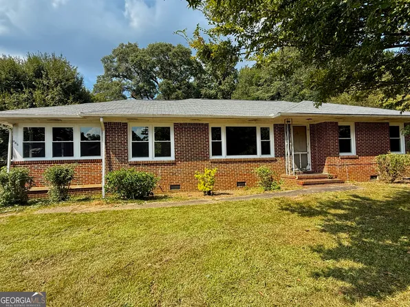 965 Nelson St, Jackson, GA 30233