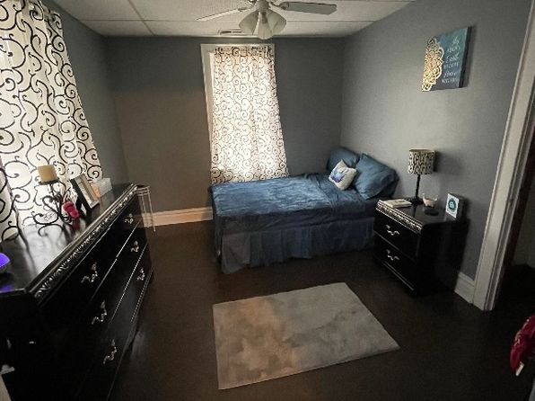 (undisclosed Address)