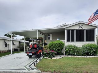 5 Lakeview Dr, Fruitland Park, FL 34731