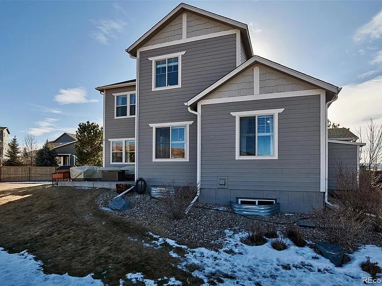 4070 Burnham Pl — Photo 34