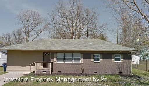 1st image of 3709 Bradley Dr