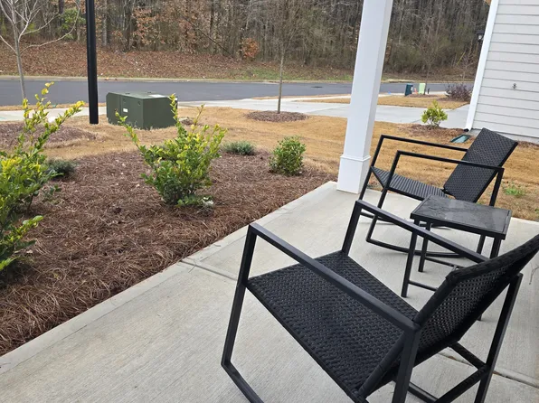 381 Morgan Rd, Carrollton, GA 30116