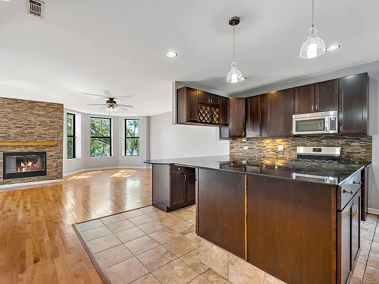 4144 S King Dr #11M — Photo 5