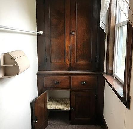 5th image of 319 Brinton Ave