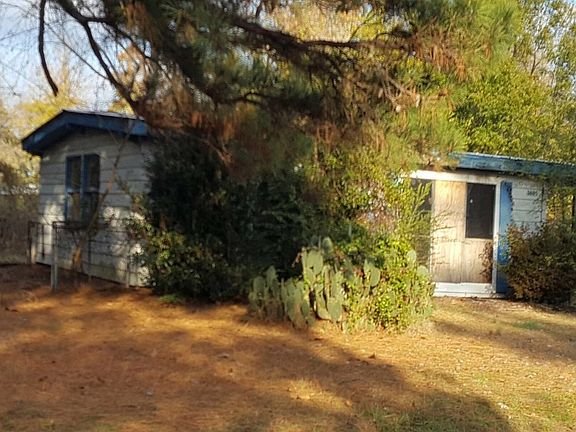 2nd image of 3005 N Iris St
