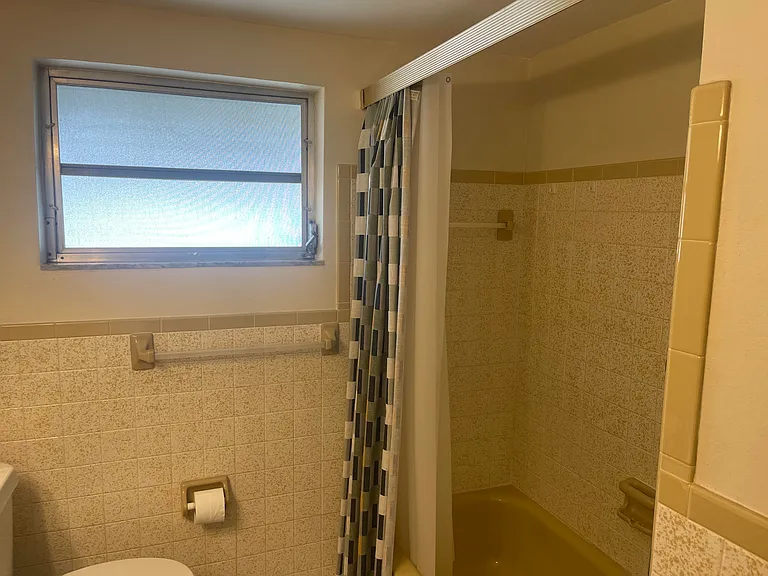 5630 Dolores Dr — Photo 19