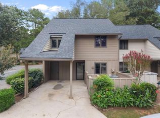 915 Cedar Crk S, Marietta, GA 30067