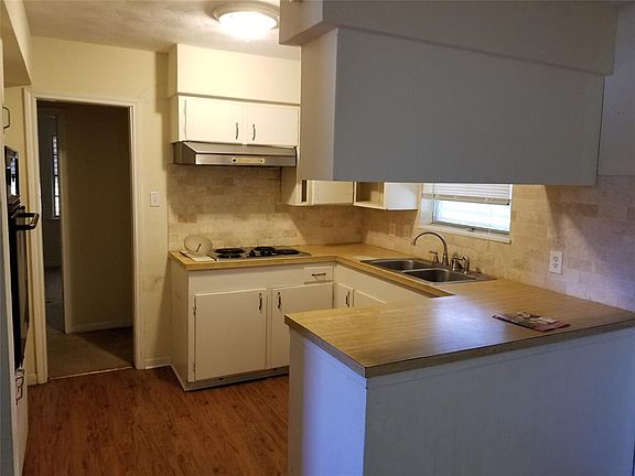 4th image of 1613 30th St N