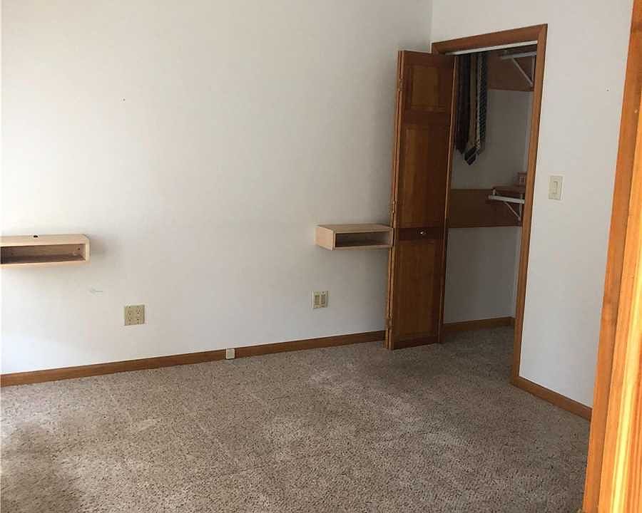 2511 Neptune Ave, Seaford, NY 11783 Zillow