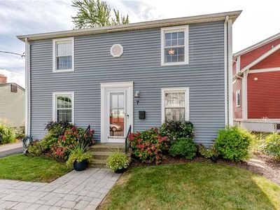 7 Bassett St, Pawtucket, RI, 02861